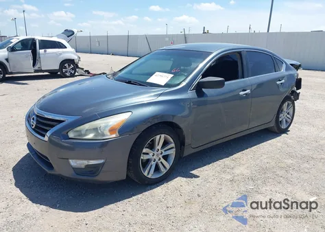 2013 Nissan Altima 2.5 из США, поврежденный, VIN 1N4AL3AP0DC275287